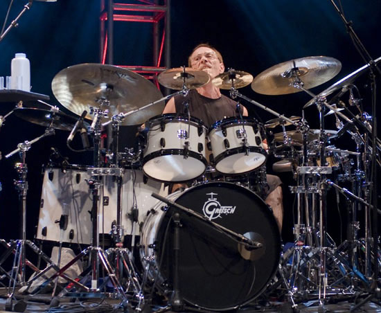 Vinnie Colaiuta Drummerworld