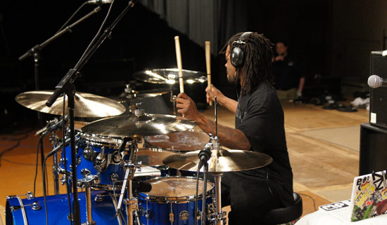 Thomas Pridgen Drummerworld