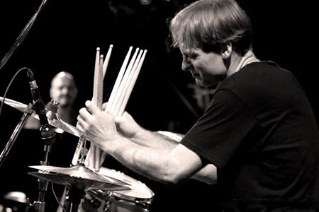 Ari Hoenig Drummerworld