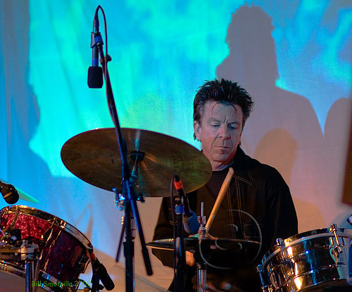 Chris Layton Drummerworld