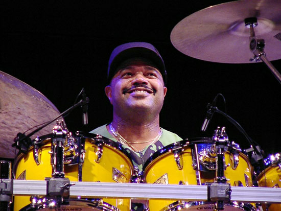 Dennis Chambers Drummerworld