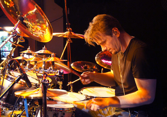 Gavin Harrison Drummerworld