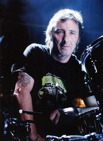 Phil Rudd Drummerworld