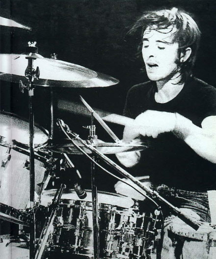 Phil Rudd Drummerworld