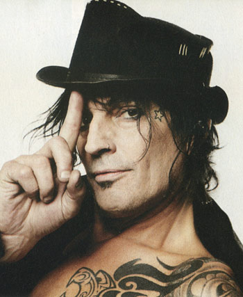 Tommy Lee Drummerworld