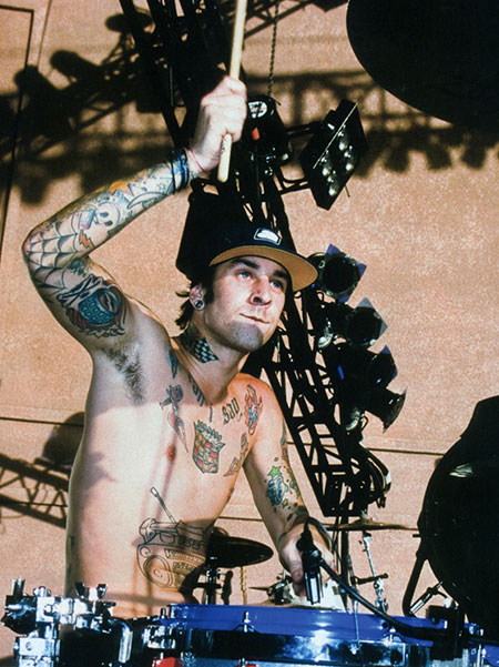 Travis Barker Drummerworld