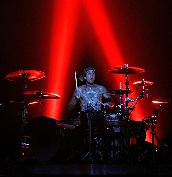 Travis Barker Drummerworld