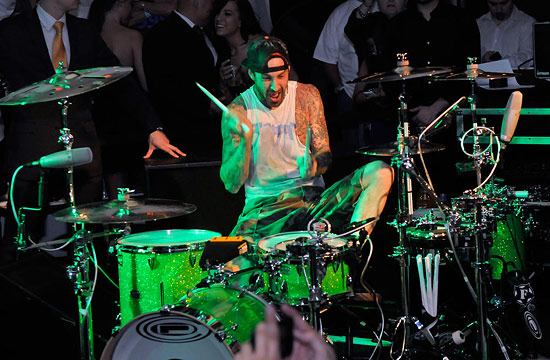 Travis Barker Drummerworld