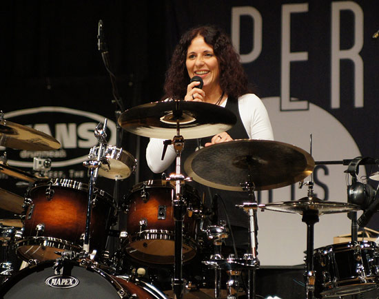 Vera Figueiredo - Drummerworld