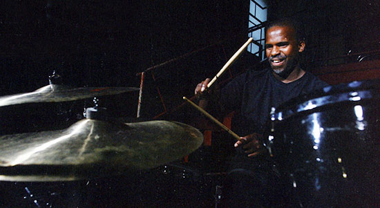 Will Kennedy - Drummerworld