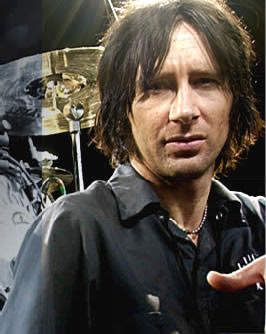 Shannon Larkin Drummerworld