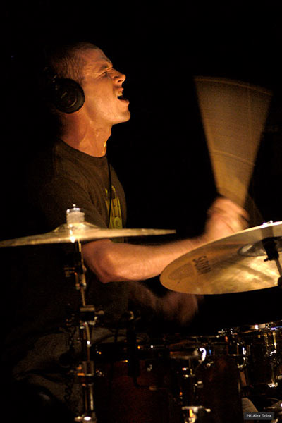 Chris Pennie Drummerworld