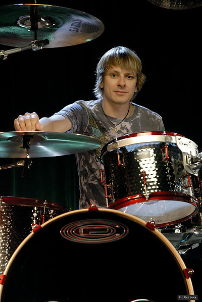 Ray Luzier - Drummerworld