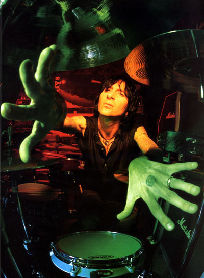 Shannon Larkin Drummerworld