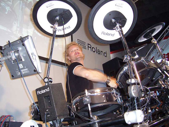 Dirk Brand Drummerworld