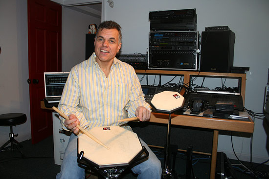 Frank Bellucci - Drummerworld