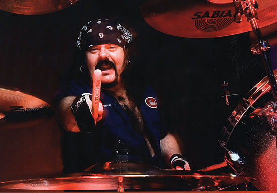 Vinnie Paul - Drummerworld