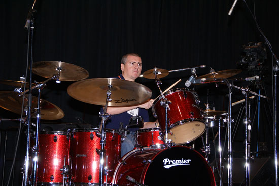 steve White Drummerworld