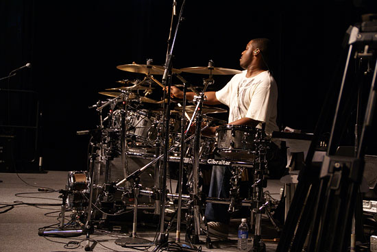 Teddy Campbell Drummerworld