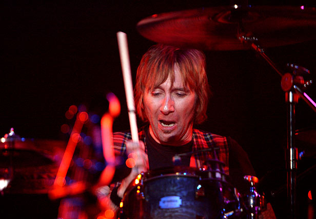 Shannon Larkin Drummerworld